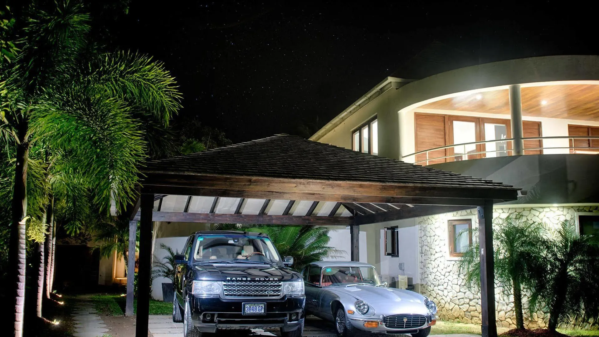 Cocosan Villa Port Antonio Drapers